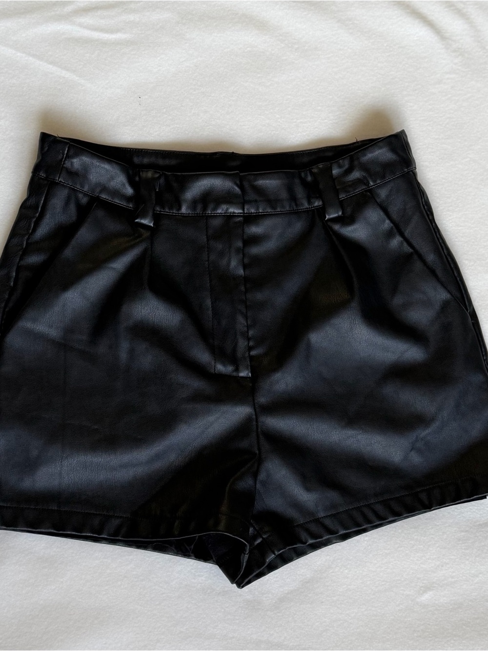 SHEIN Black Faux Leather Bermuda Shorts